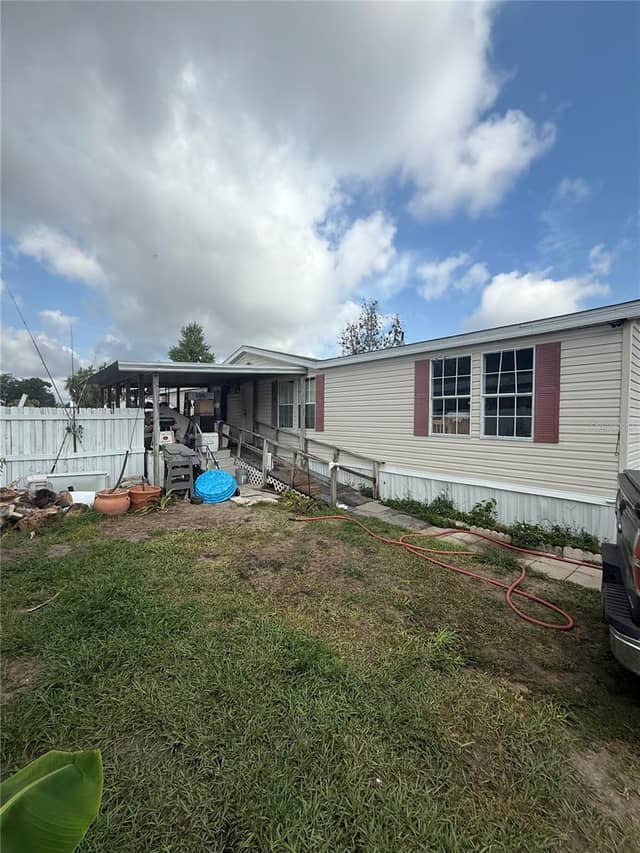 4439 AUTUMN PALM DR photo