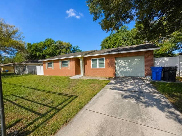 5814 HAMMON DR photo