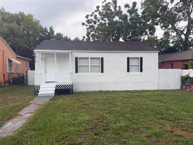 2615 E 28TH AVE photo
