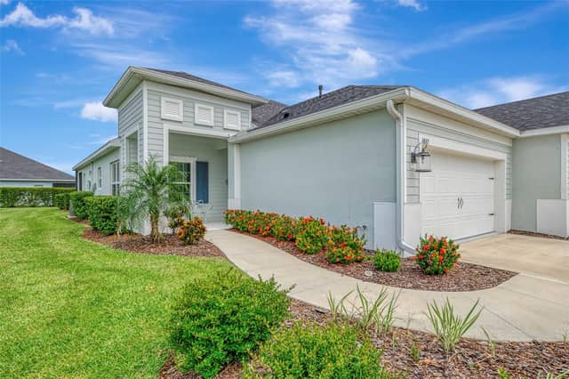 4842 WILLOW BEND AVE photo