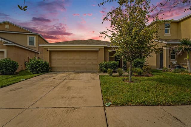 17054 YELLOW PINE ST photo