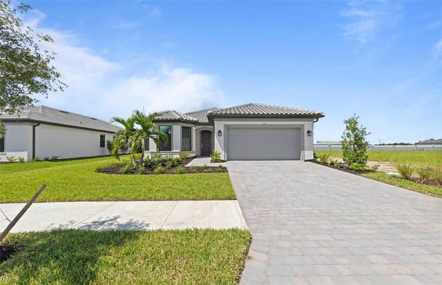 4415 LAKESIDE GROVE photo