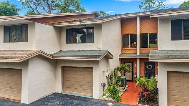 2122 TARPON LANDINGS DR photo