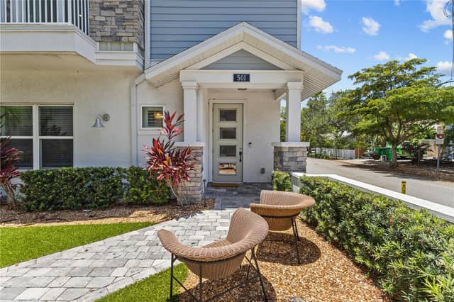 501 LAFAYETTE CT photo