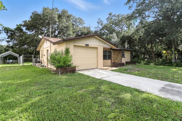 8035 GULF WAY photo