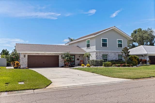 5875 LEELAND ST S photo