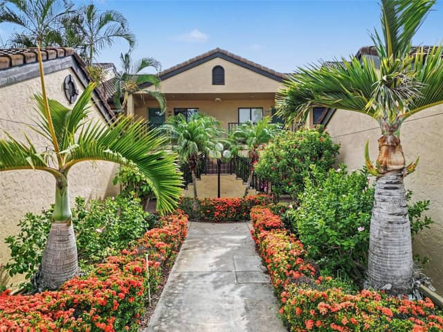 5652 ASHTON LAKE DR #5652 photo