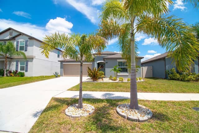 5466 BLUE AZURE DR photo