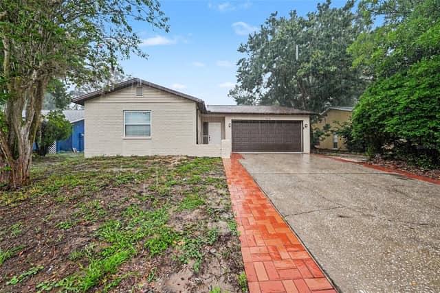 7623 BRAMBLEWOOD DR photo