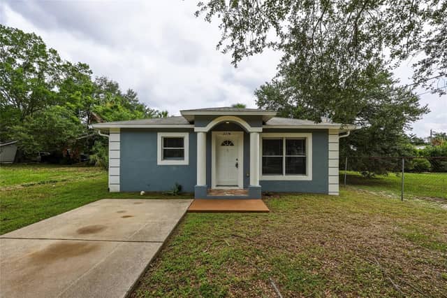 2214 E 19TH AVE photo