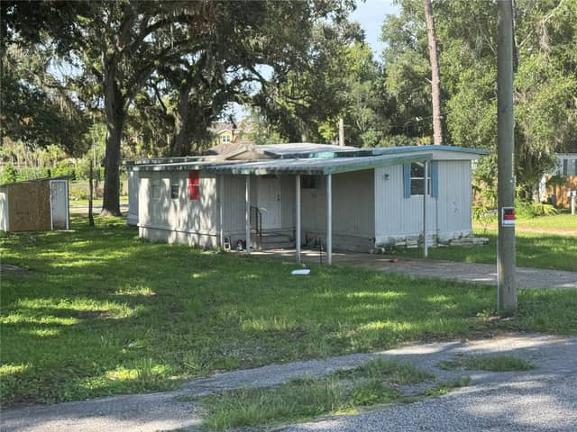 6946 SYLVAN LN photo