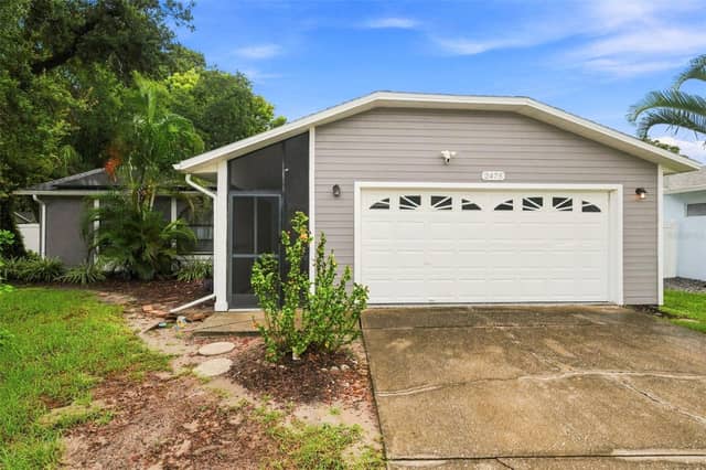 2475 GULFBREEZE CIR photo