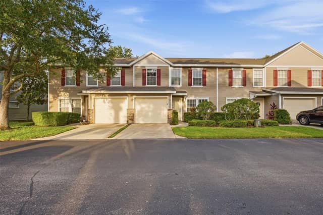 13157 THOROUGHBRED LOOP photo