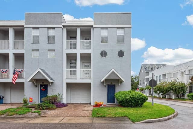 4546 BAY SPRING CT photo