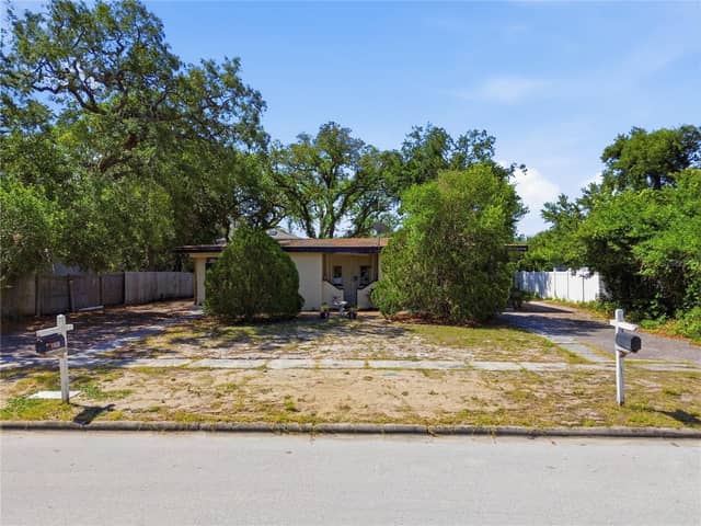 831 GRAND CENTRAL ST photo