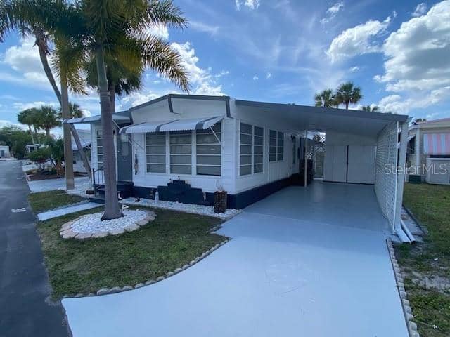 4851 W GANDY BLVD #B10L30 photo