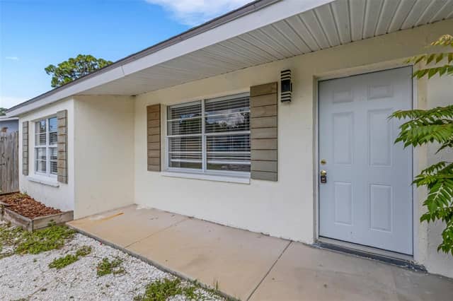2522 STRATFORD DR photo
