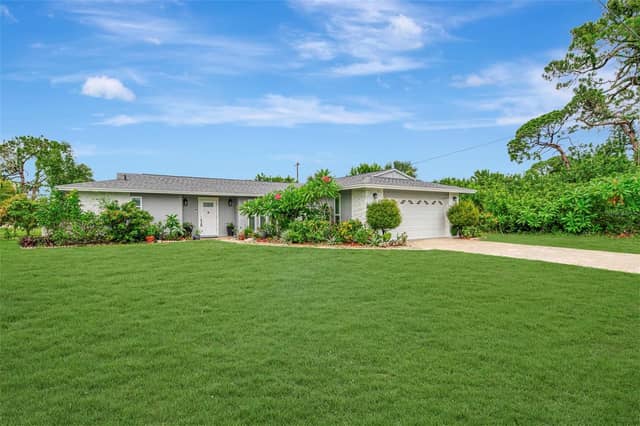 4240 SHAMROCK DR photo