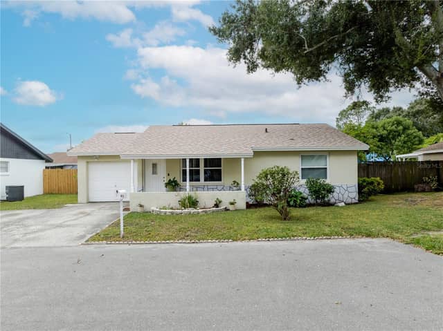 10118 HUNTERS POINT CT photo