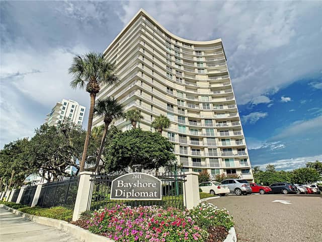 2611 BAYSHORE BLVD #303 photo
