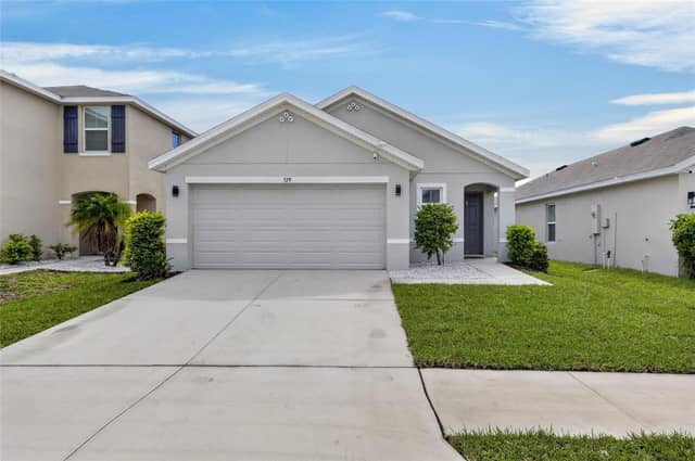 579 OLIVE CONCH ST photo