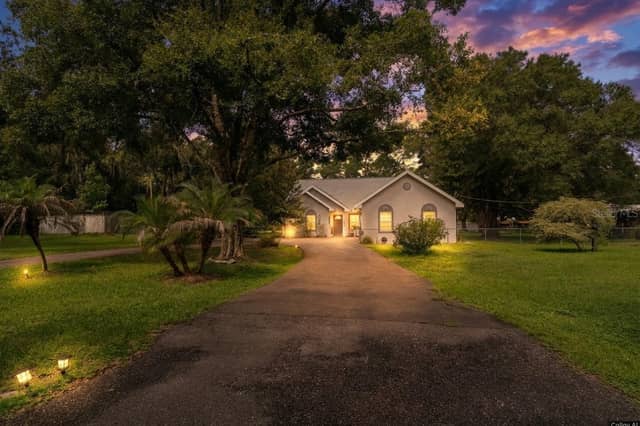 15370 APACHE DR photo