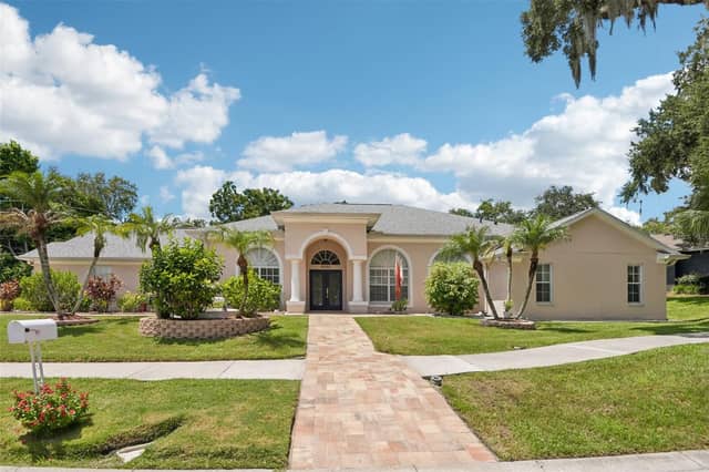 1701 COUNTRY TRAILS DR photo