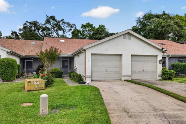 11754 SPRING TREE LN photo
