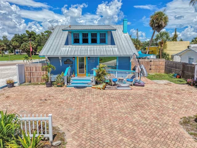 530 W GREEN ST photo