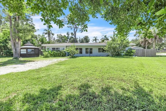 807 LUCILLE AVE photo