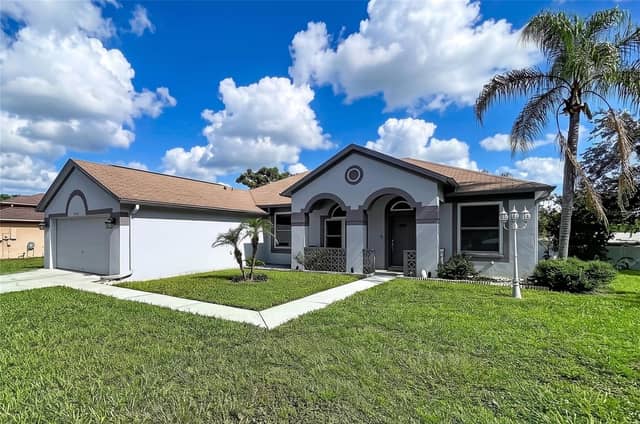 4209 AMBER RIDGE LN photo