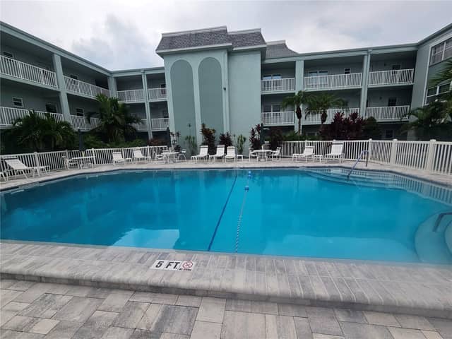 1706 BELLEAIR FOREST DR #310 photo