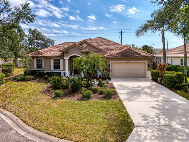 107 WAYFOREST DR photo