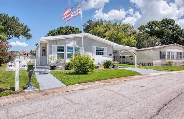 214 DOLPHIN DR N photo