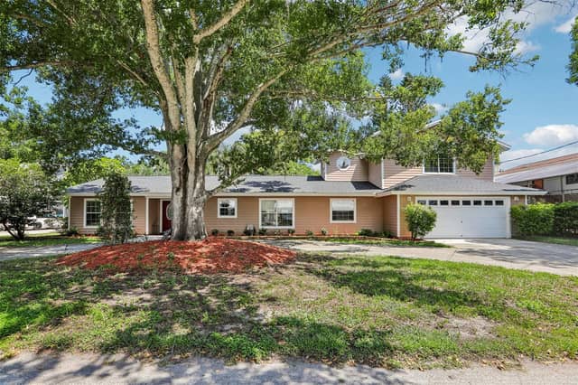 3131 N CANAL DR photo