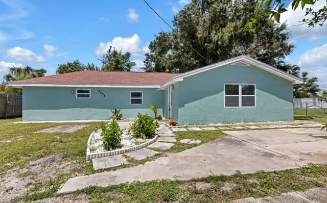 2839 OLYMPIC ST photo