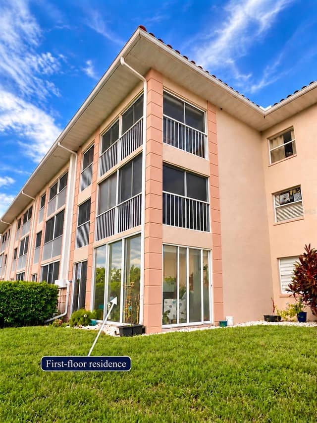 6501 STONE RIVER RD #104 photo
