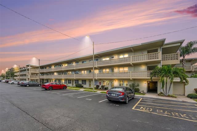 951 79TH AVE N #APT 322 photo