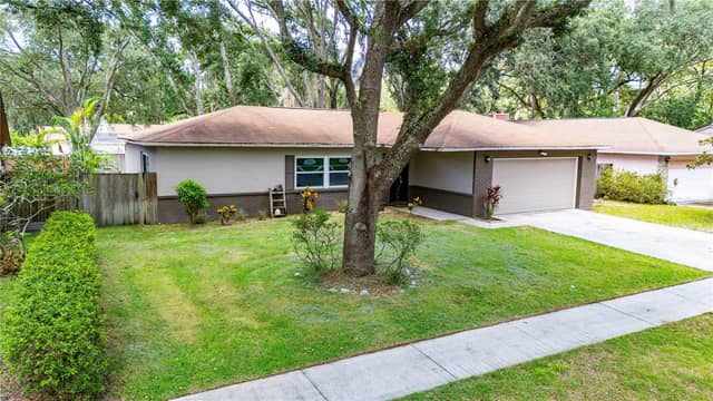 2423 FORREST CREST CIR photo