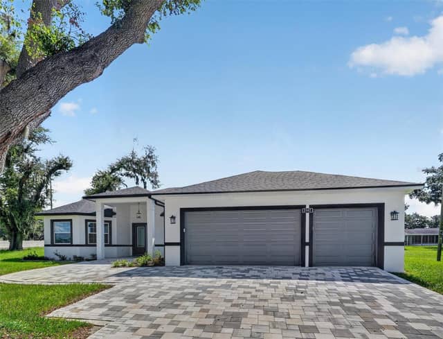 2302 ALLEN DR photo