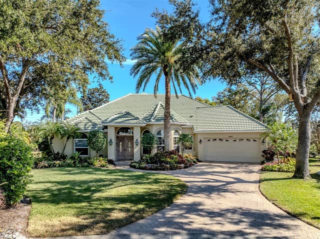 444 TREMINGHAM WAY photo
