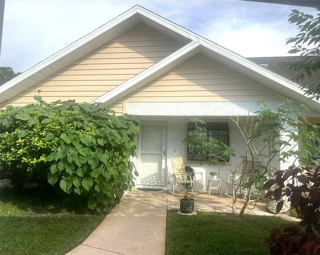 10706 LAQUINTA DR photo