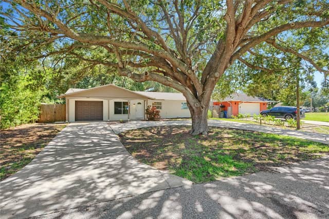 4680 CRONIN DR photo