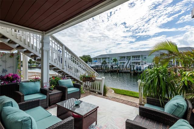 5132 BEACH DR SE #C photo