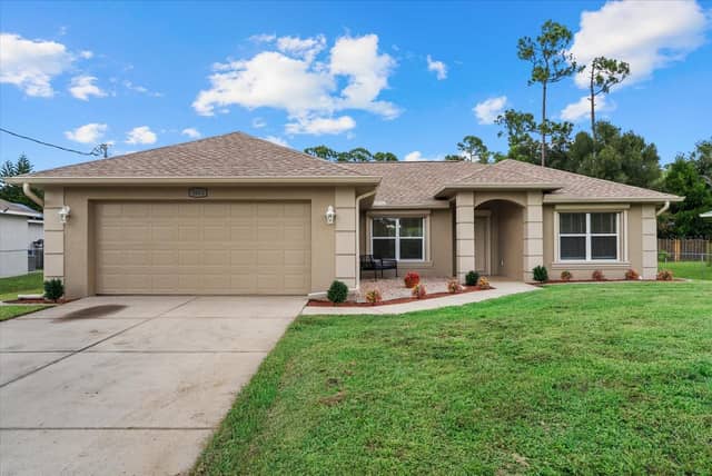 3664 MADAGASCAR AVE photo