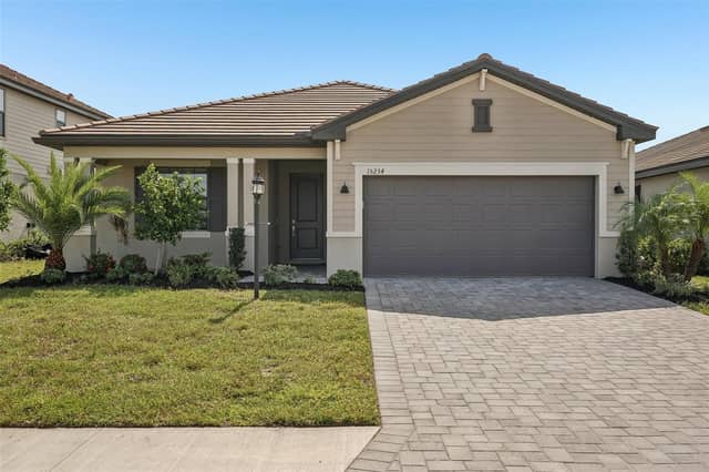 15234 SERENE SHORES LOOP photo