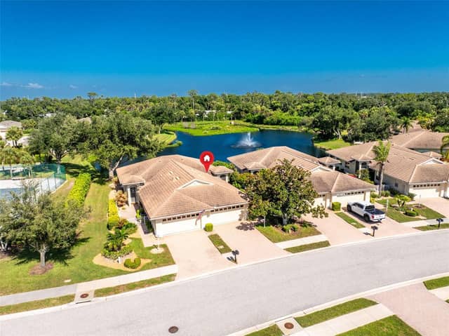 1050 YOSEMITE DR photo