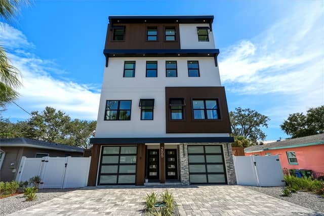 205 BATES AVE #B photo