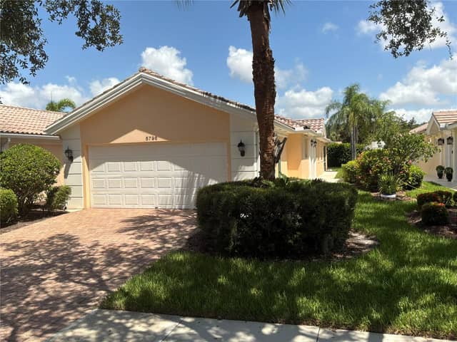 5796 IVREA DR photo