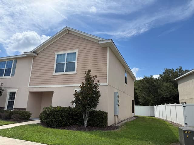 5011 CHIPOTLE LN photo